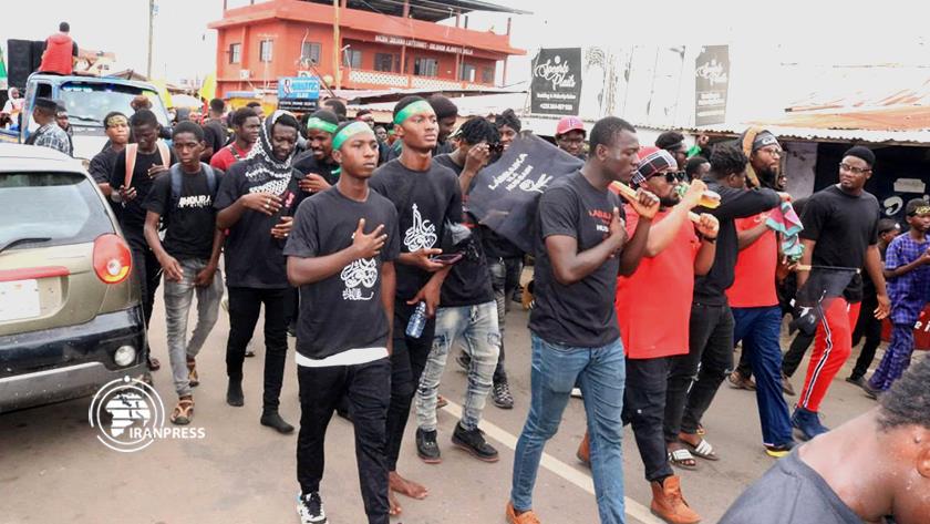 Iranpress: Muslims in Accra march to commemorate Ashura