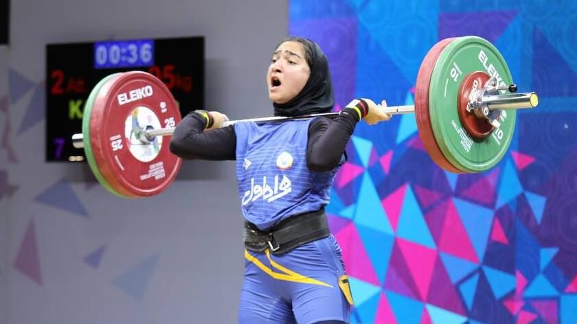 Iranpress: Iran’s Karimi takes silver at 2023 Asian Youth and Junior Weightlifting