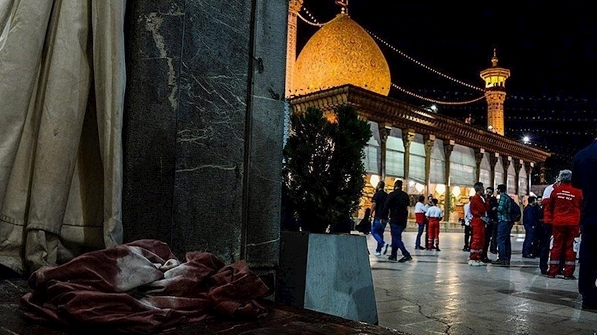 Iranpress: Hakim condemns terrorist attack in Shah Cheraq Holy shrine
