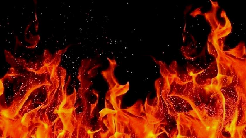 Iranpress: Fire kills 4 family members in India