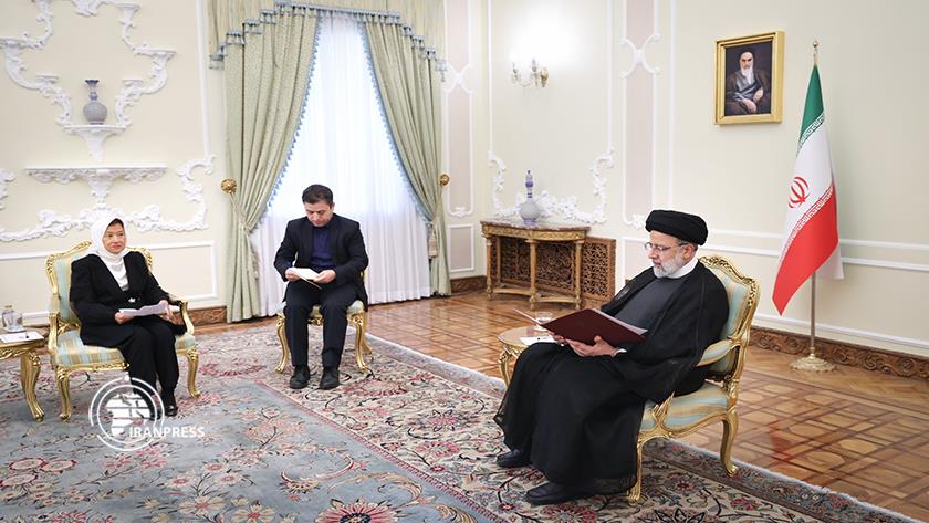 Iranpress: President: Iran is determined to cement ties with Ecuador