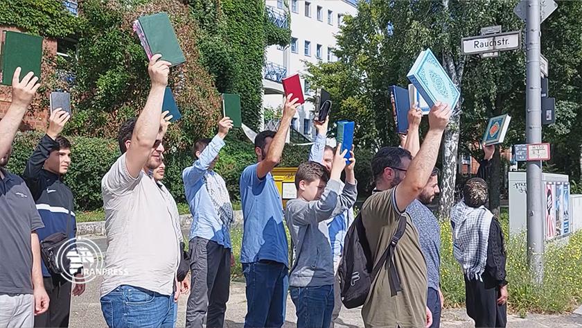 Iranpress: Muslims in Berlin protest desecration of Quran