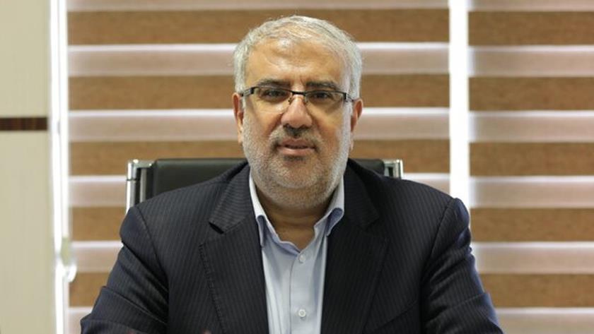 Iranpress: Minister: 33 oil projects inaugurated in two years