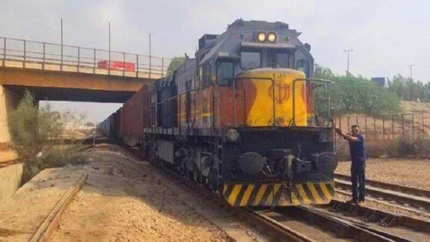 Iranpress: 1st. Russian-Saudi Arabian cargo train arrives in Bandar Abbas