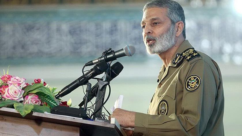 Iranpress: Army chief commander: Iran self-sufficient in producing defense equipment
