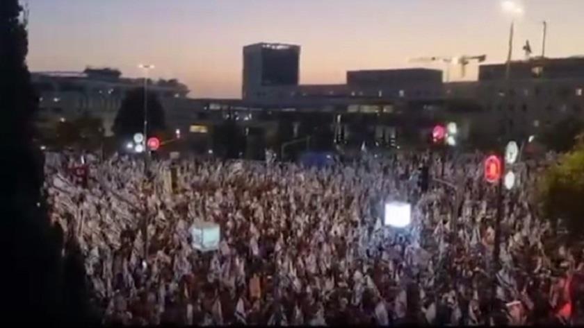 Iranpress: Israelis hold massive demonstration against Netanyahu in Quds