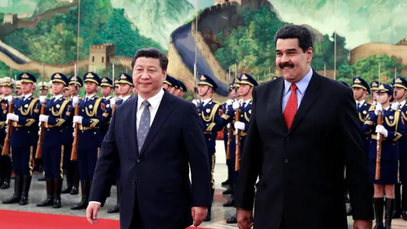 Iranpress: China, Venezuela sign agreements on economy, trade, tourism