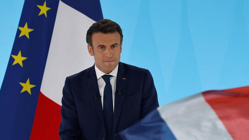 Iranpress: Macron says French ambassador in Niger is held hostage