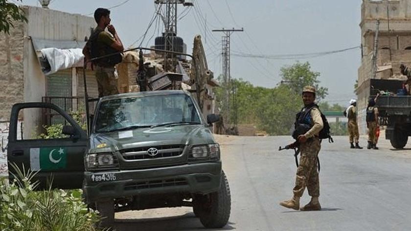 Iranpress: Terrorist killed in military operation in NW Pakistan