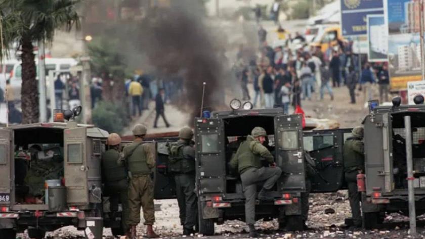 Iranpress: Palestinian marks 23rd anniversary of Al-Aqsa Intifada