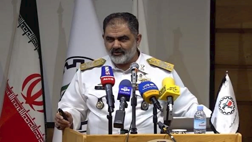 Iranpress: Homegrown Deylaman destroyer to join Iran Navy fleet