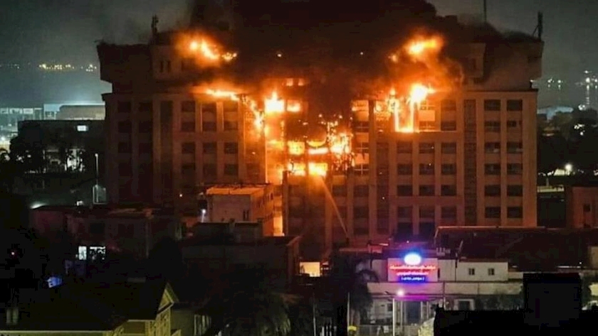 Iranpress: Fire in Egypt’s Ismailia police building injures dozens