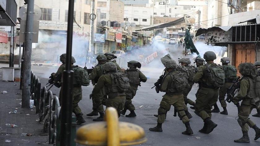 Iranpress: Israel besieges West Bank