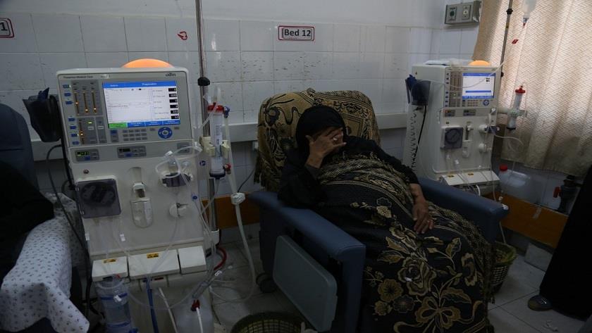 Iranpress: Israeli regime cuts power of hospitals in Gaza