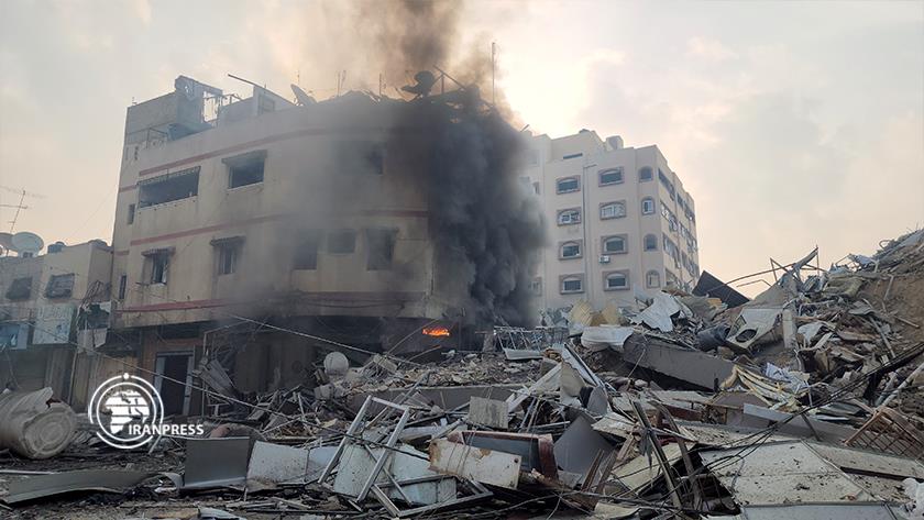 Iranpress: Gaza continues to face ongoing attacks; photos, video capture devastation