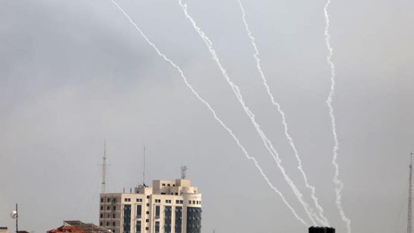 Iranpress: Hamas targets Ben Gurion airport with barrage of rockets