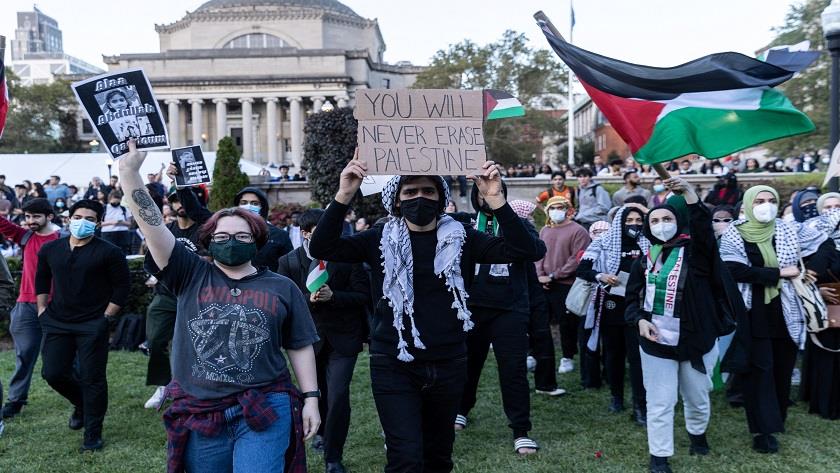 Iranpress: Students rally in support of Palestine at Washington, Columbia Universities