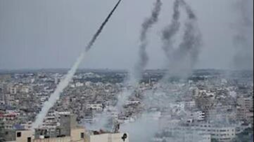 Iranpress: Qassam Brigade pound Ben Gurion airport with rockets