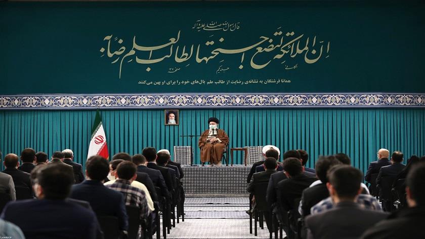 Iranpress: Leader to receive elites Tomorrow