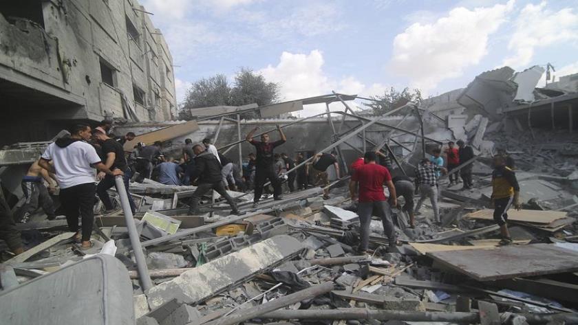 Iranpress: All victims of Gaza hospital blast were civilians: health ministry