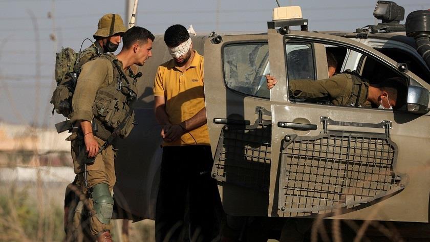 Iranpress: Israeli regime doubles number of Palestinian prisoners to 10,000 in two weeks