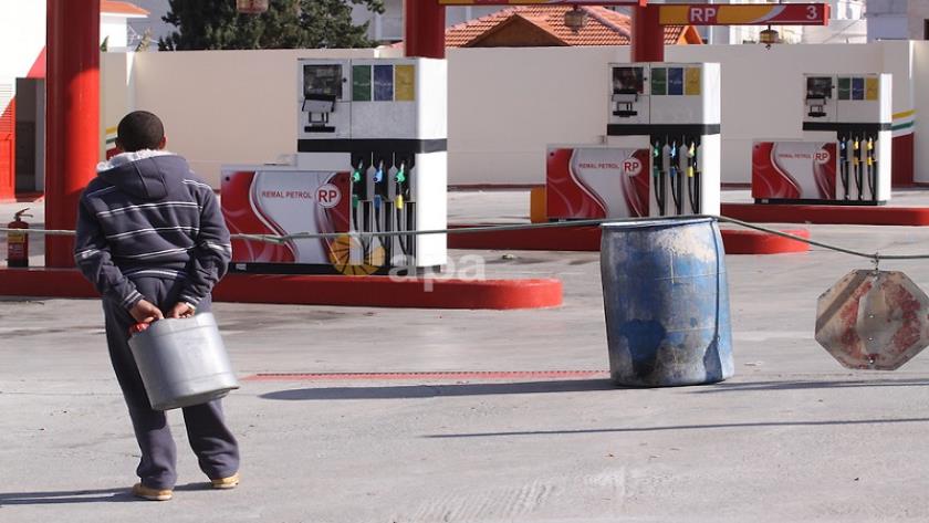 Iranpress: Gaza suffers from fuel shortage