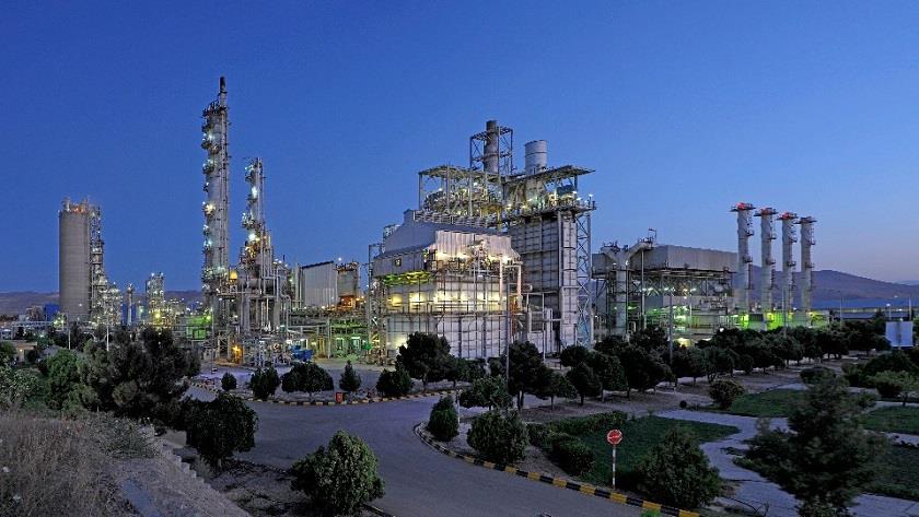 Iranpress: Khorasan petrochemical company named Iran’s National exemplary exporter