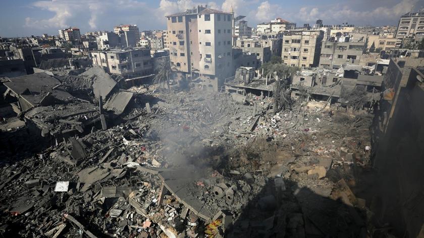 Iranpress: Israeli bombings destroyed about 200K homes in Gaza: Palestinian Official 