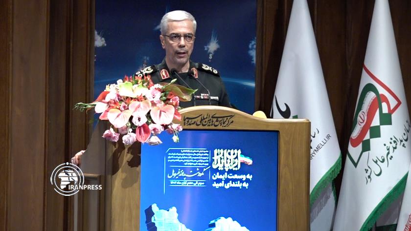 Iranpress: Zionist Forces stymied in their Gaza incursion fearing another defeat: Gen. Bagheri 