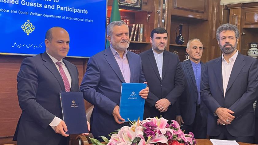 Iranpress: Iran says ready to send expert workforce to Armenia
