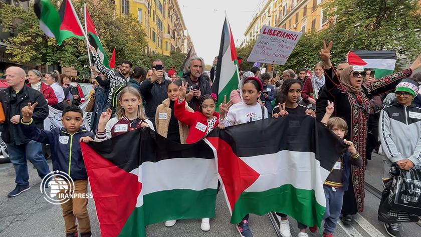 Iranpress: Italians angry at massacre in Gaza take to the streets