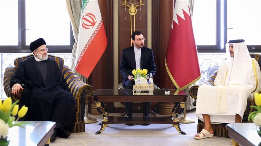 Iranpress: President of Iran meets with the Emir of Qatar in Riyadh