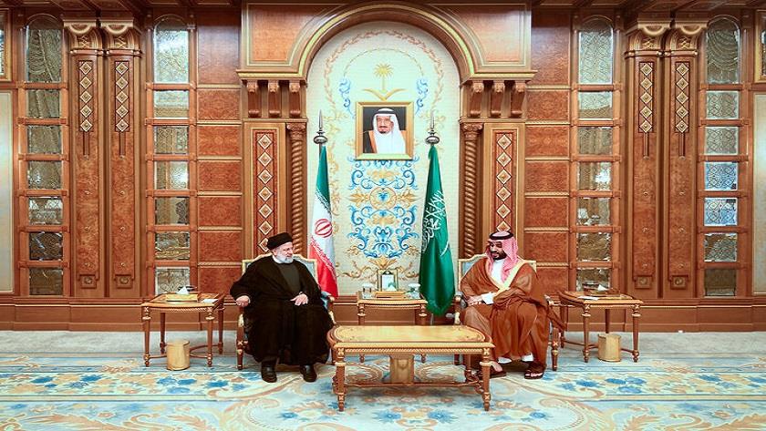 Iranpress: Saudi Crown Prince meets with Iran