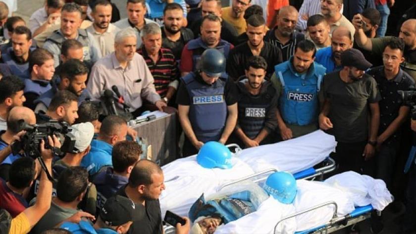 Iranpress: 49 journalists martyred since Zionist regime ground attack on Gaza