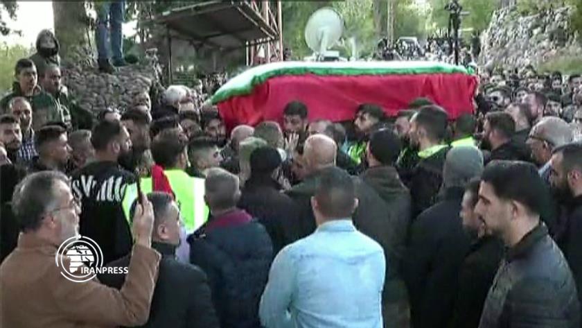 Iranpress: Lebanese people mourn martyrdom of Al Mayadeen