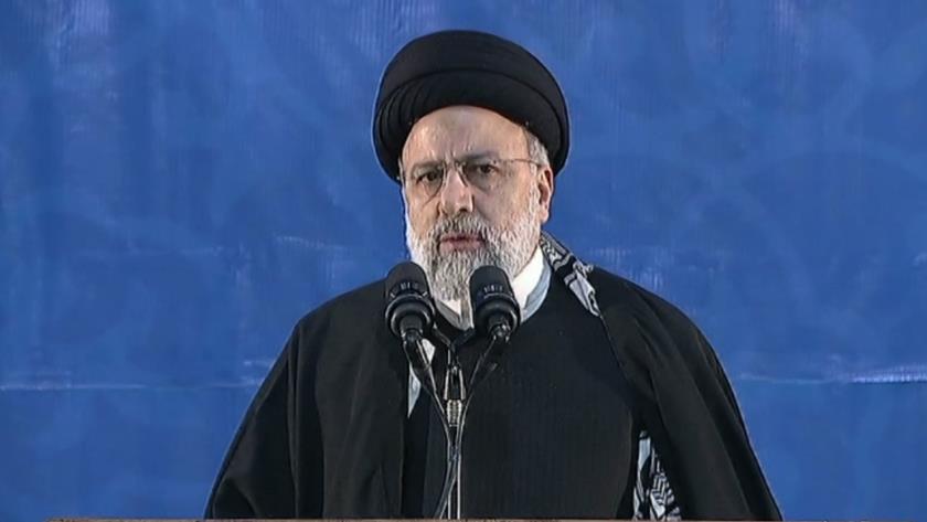 Iranpress: Raisi: Basij thinking; Game changer in struggles against Israeli Regime