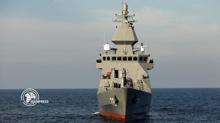 Iranpress: New destroyer to join Iranian Navy