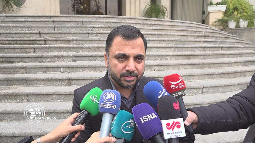 Iranpress: ICT Min: MoU with Iraq ready to be inked