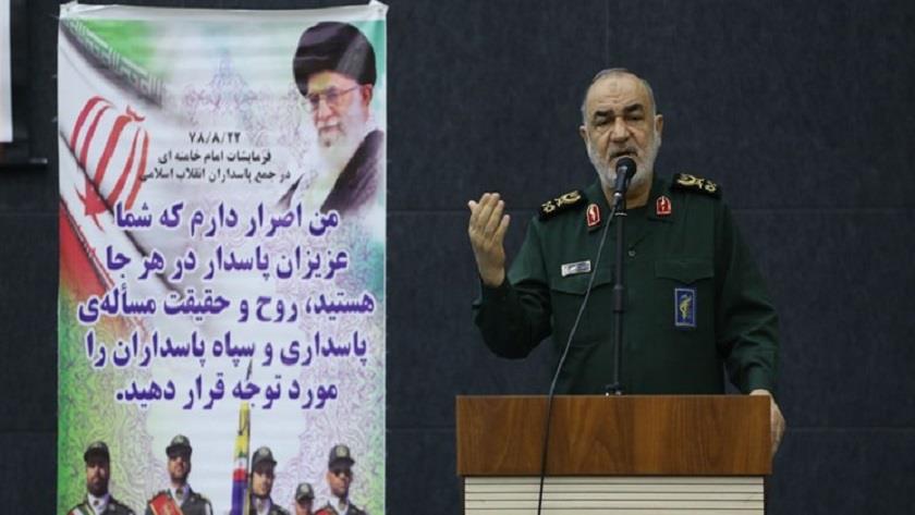 Iranpress: Eradication of Zionist regime needs only 48 hrs: IRGC Chief