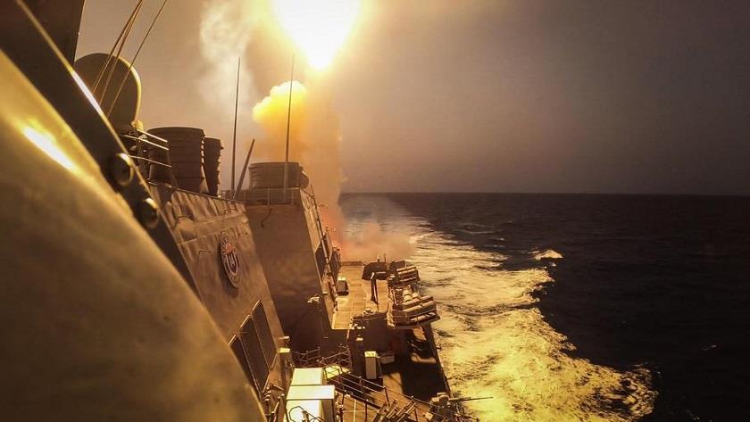Iranpress: American warship, tankers attacked by drones in Red Sea