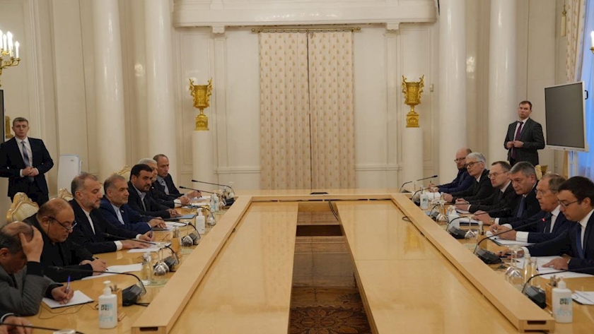 Iranpress: Iran, Russian FMs confer on latest developments in Gaza