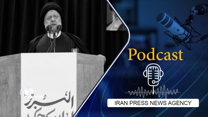 Iranpress: Podcast: Iranian president says country on right track of economic growth 