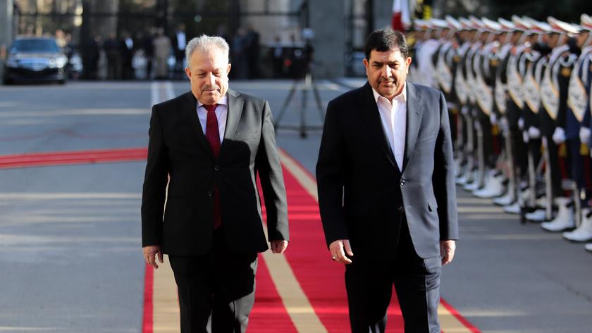Iranpress: Syrian PM welcomed in Tehran by Iranian Veep