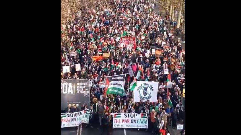 Iranpress: Tens of thousands hit the streets in London anti-war protest