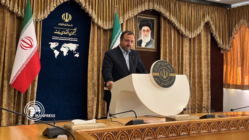 Iranpress: Iran changes its economic role in world arena: Finance Minister