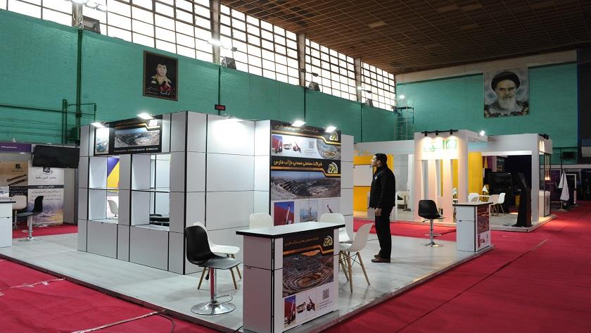 Iranpress: University of Science and Technology holds 10th work exhibition 