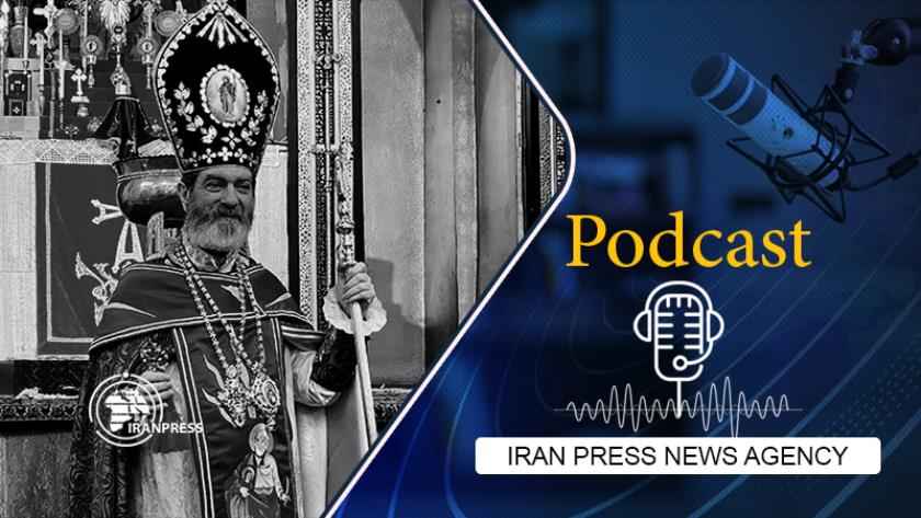 Iranpress: Podcast: Christian Iranians baptize for New Year
