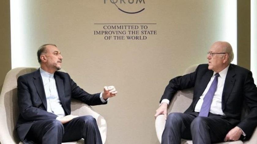 Iranpress: Iranian FM meets Lebanon’s Prime Minister in Davos