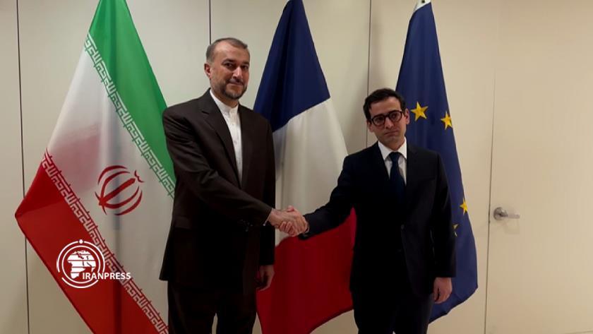Iranpress: Iran, France FMs meet in New York