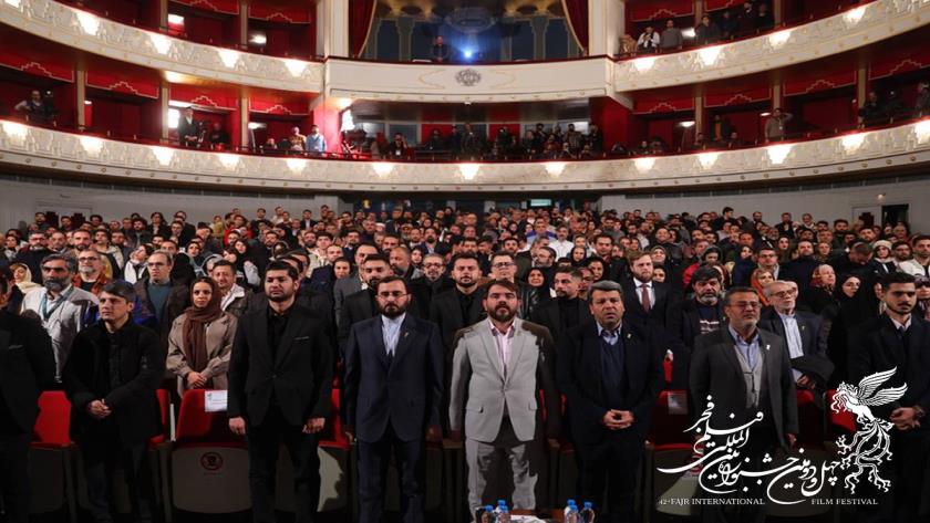 Iranpress: Fajr International Film Festival kicks off/Iranian Cinema flourishing